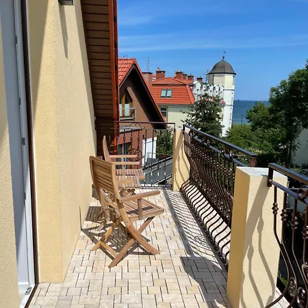 ホームステイ Bursztyn *