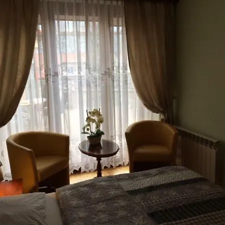 Bursztyn ホームステイ *