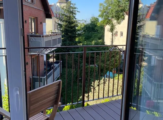 Bursztyn Quarto em Acomodações Particulares Gdańsk