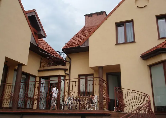 Bursztyn Quarto em Acomodações Particulares Gdańsk